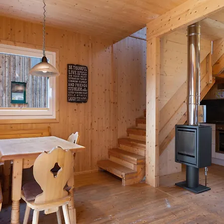 Chalet In Direkt Im Skigebiet